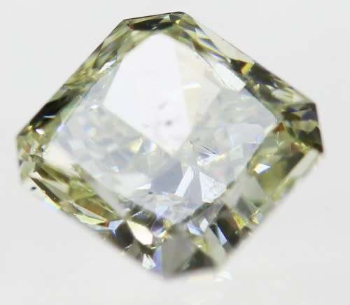 **IN STOCK!!**WITH IGL CERTIFICATE value R16 695** 0.60 Carat Natural Fancy Yellow VS2 Diamond