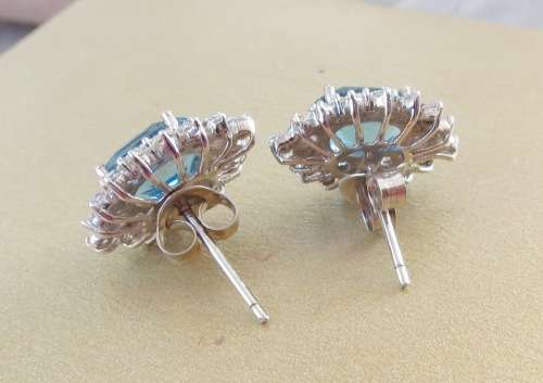 **IN STOCK!!** Real earthmined topaz set in solid sterling silver