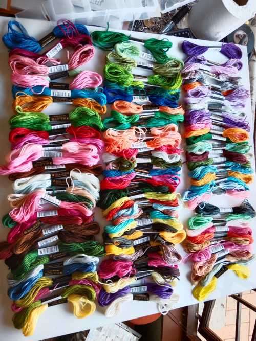 Sewing Needlework Embroidery Cross Stitch Set 100 Colours
