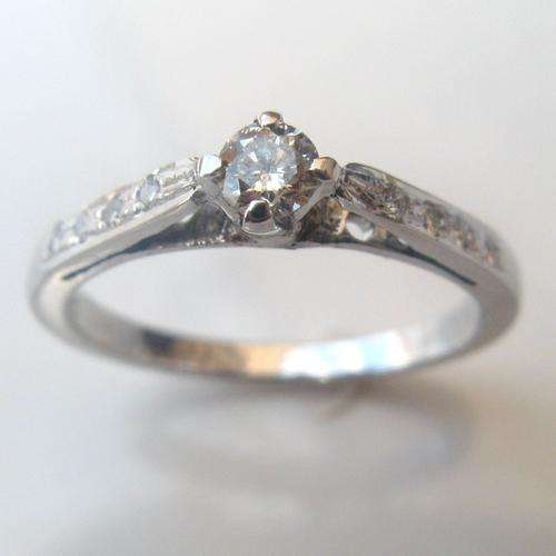 ***R6 788*** 0.32Ct Vs/IJ Real Diamond Solitaire Ring Solid Gold