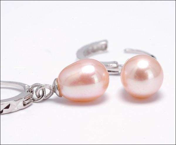 **R499** Exquisite Pearl in 925 solid sterling silver earrings.