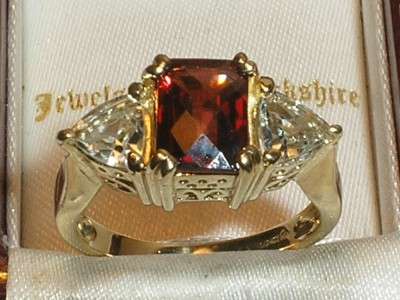HEAVY 9CT SOLID GOLD PYROPE GARNET & AQUA RING - N
