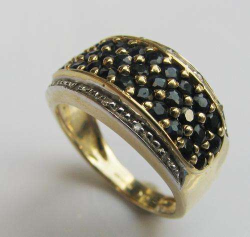 EXQUISITE!!!!! 10CT YELLOW GOLD 1ct SAPPHIRE AND DIAMOND RING SIZE 6