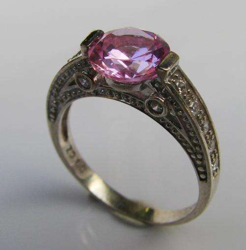 ***R1 700*** SUPERB SOLID SILVER (925 ) PINK STONE LADIES RING R