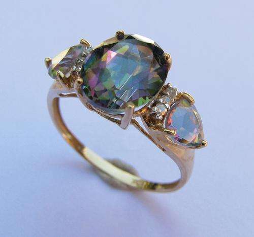 ***R18 650*** SUPERB 10KT GOLD MYSTIC TOPAZ & DIAMOND RING SIZE O