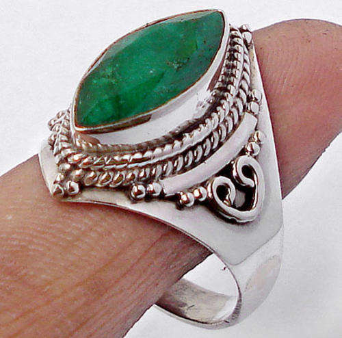 ***R2 700*** size 8.5 9cttw EMERALD 925 STERLING SILVER RING