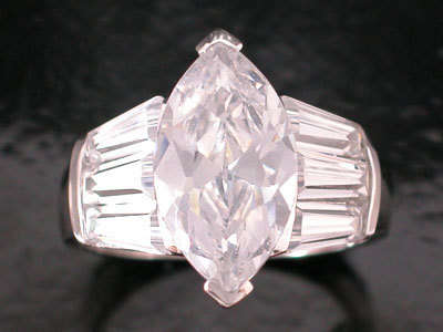 ***MONEY- BACK GUARANTEE*** Fancy Design White Cubic Zirconnia Silver Ring