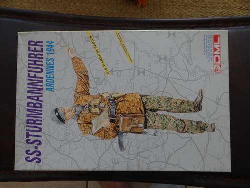 Dragon 1/16 figure - Sturmmbannfuhrer
