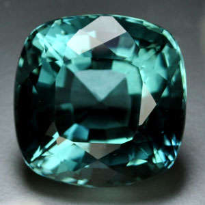 20.00ct. STUNNING PALE BLUE QUARTZ CUSHION GEM