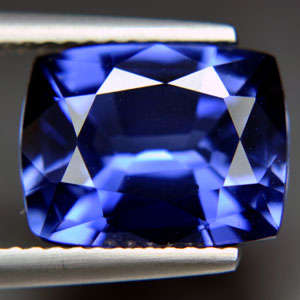 8.10ct.AWESOME CORNFLOWER BLUE SAPPHIRE GEMSTONE