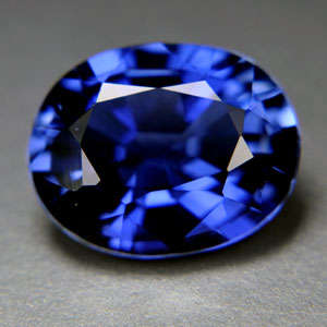 4.80ct.AWESOME CORNFLOWER BLUE SAPPHIRE OVAL GEMSTONE