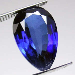 5.25ct. CORNFLOWER BLUE SAPPHIRE PEAR GEMSTONE
