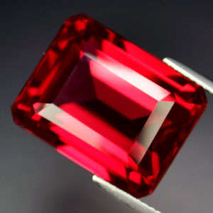 22.40ct.AWESOME BLOOD RED RUBY OCTAGON GEM