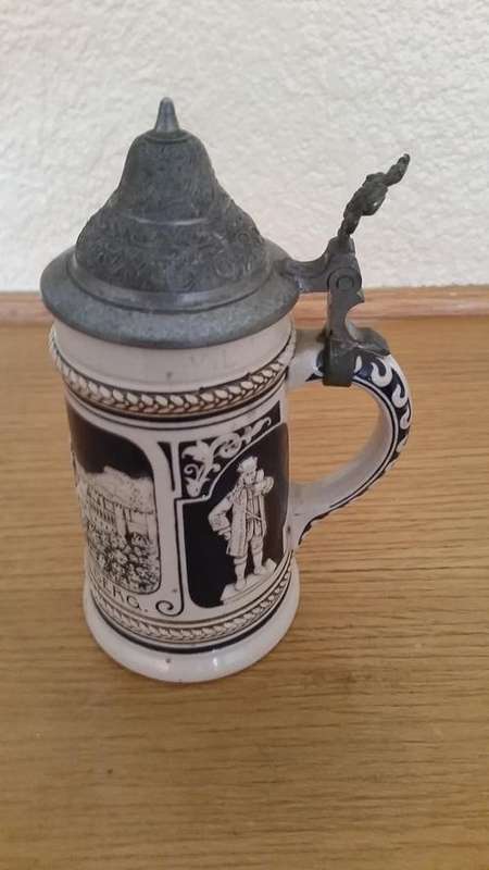 A GERMAN VINTAGE BEER MUG IN MINT CONDITION.