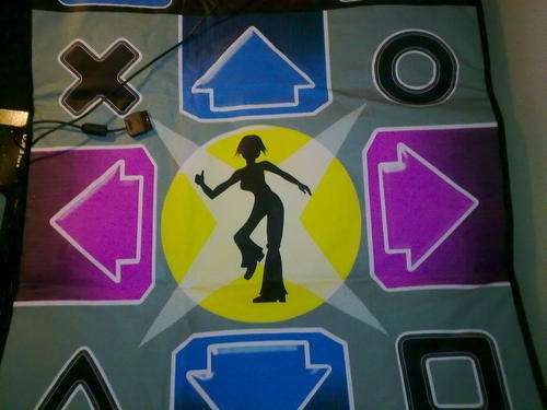 Dancing mat includes the game disc