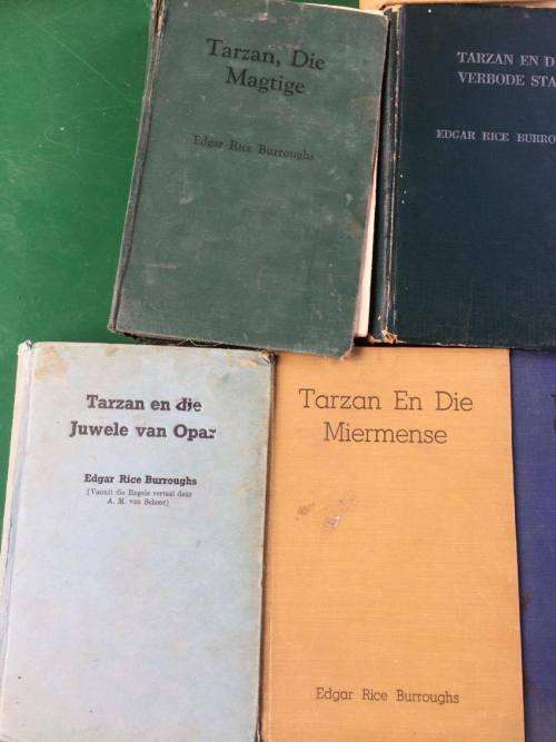 Rare 11 First edition Tarzan books in Afrikaans(1948)bid per book to take lot.