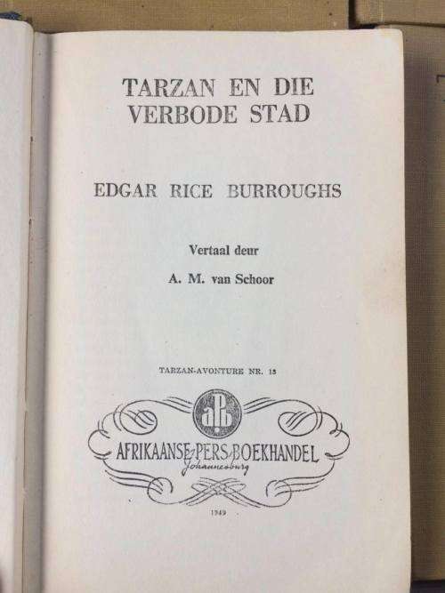 Rare 11 First edition Tarzan books in Afrikaans(1948)bid per book to take lot.