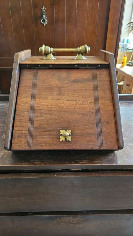 Wooden Edwardian coal scuttle