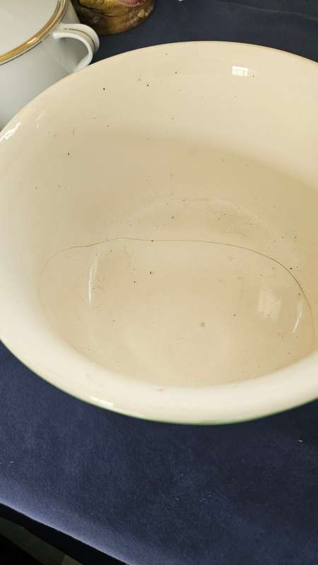 Beautiful vintage chamber pot