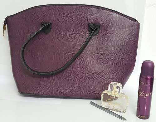 Yardley London Gorgeous Handbag with Perfume, Body Spray & Eyeliner - Reduced Shipping Rates!