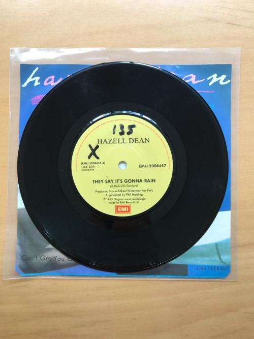 Hazell Dean - They say it`s gonna rain 7` single (VG / VG+)