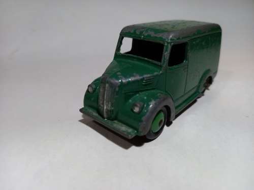 Dinky Toys Trojan Van
