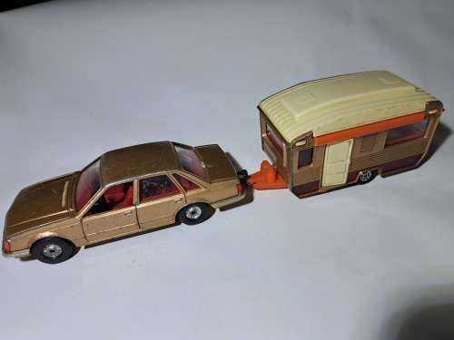 Corgi Toys Opel Caravan Set