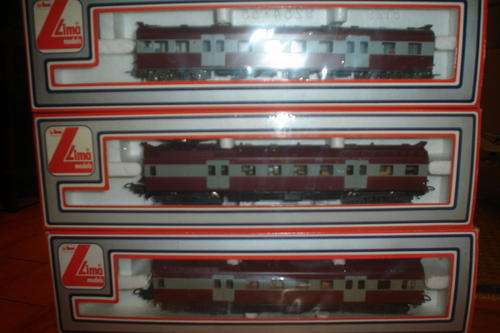 Lima SAR Suburban Set
