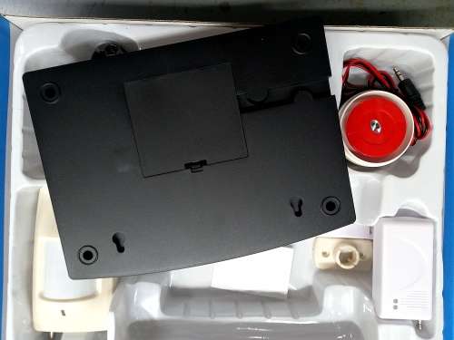 NEW GSM Security Alarm System - 8 wired and 96 wireless zones - Digital display