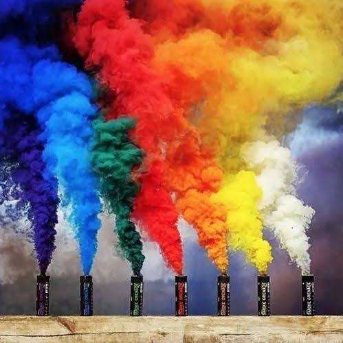 smoke effect bomb