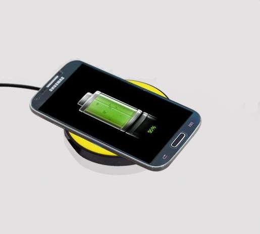 Qi wireless charging kit - Make your Samsung Galaxy S4 a Qi Wireless charging Phone