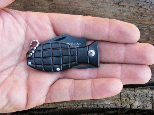 POCKET KNIFE NEW COLLECTABLE