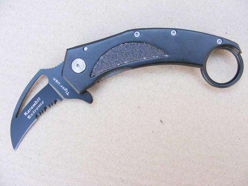 POCKET KNIFE NEW COLLECTABLE