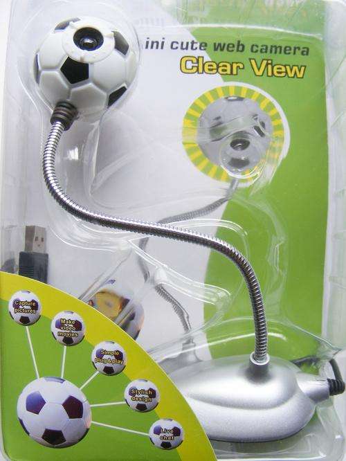 Webcam Soccerball 350k pixels usb - build in microphone - capture still images.