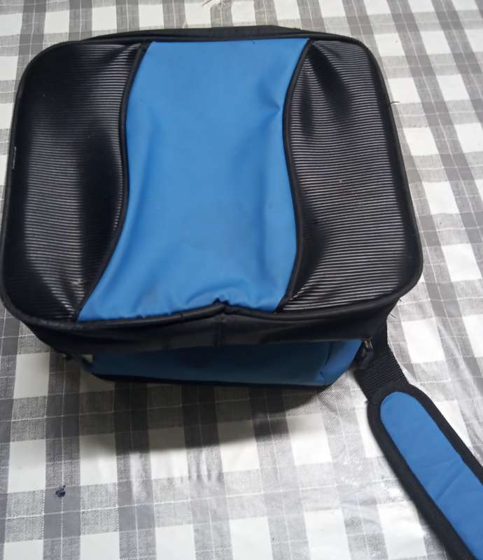 Bush baby cooler bag