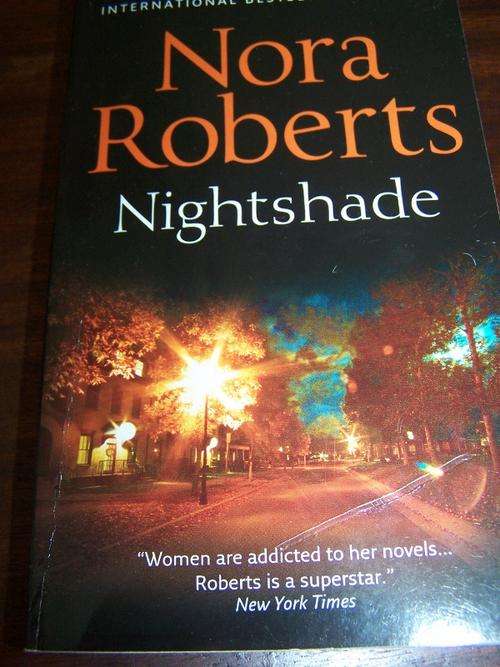 Nora Roberts "Nightshade"