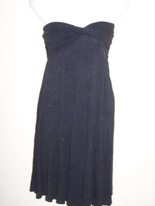 Size 12 strapless black too/mini