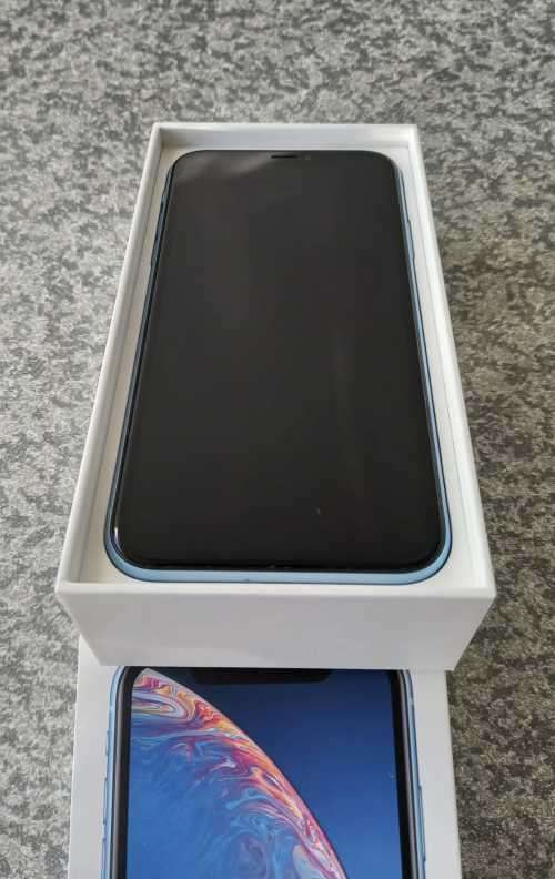 iPhone XR