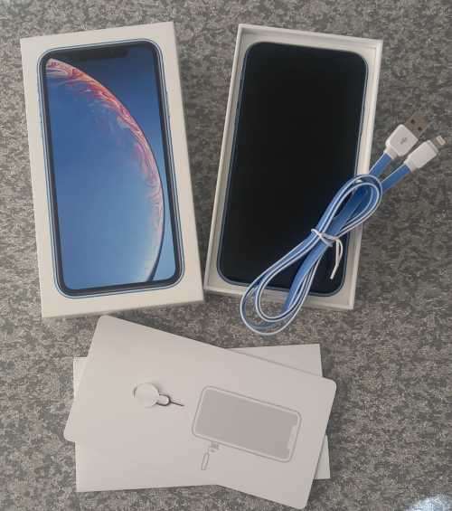 iPhone XR