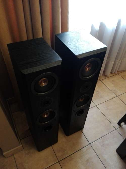 Technics Speakers