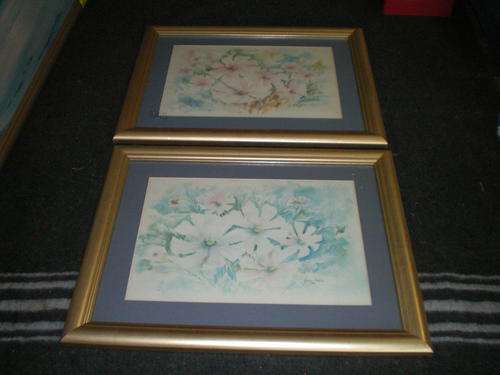 2 x flower water colours signed Jakkie Bekker in nice glassed frame