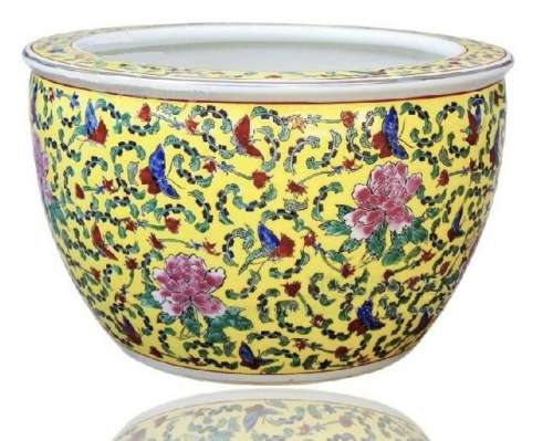 Very Large Chinese Famille Rose Jardiniere Fish Bowl