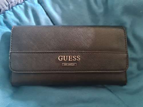 Original GUESS Wallet