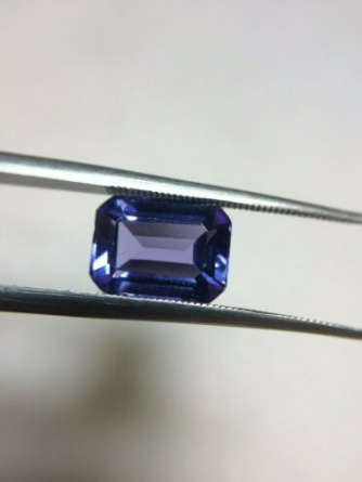 2.68Ct TANZANITE**CERTIFIED NATURAL GUARANTEE**AAA Natural Bluish Violet -Superb Octagon shape