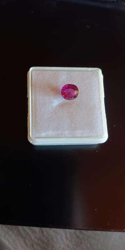 1.27ct-- Purplish Pink Garnet