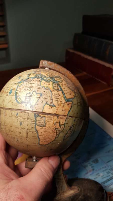1920's30's tin globe. Highly collectable