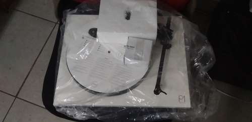 Rega P1 Plus Turntable (Colour: White Matt)