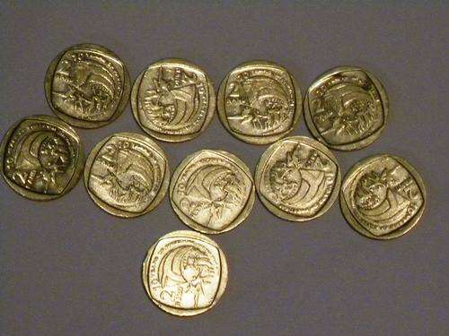 10 X MANDELA DEMOCRACY R2 COINS, ONE AUCTION WINNER TAKES ALL