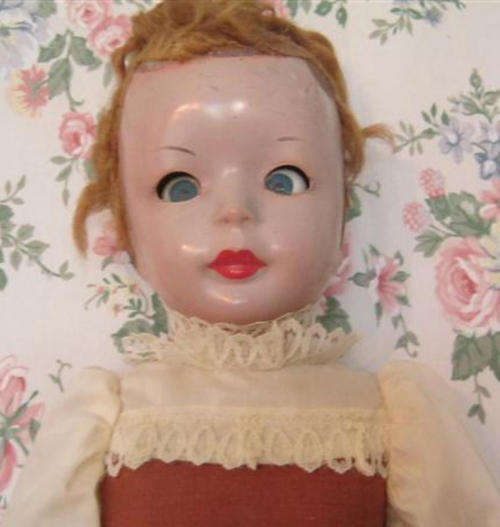 R1.00   SAMCO, ITALIAN 1950s-1960s STRUNG, HARD PLASTIC AND CELLULOID DOLL
