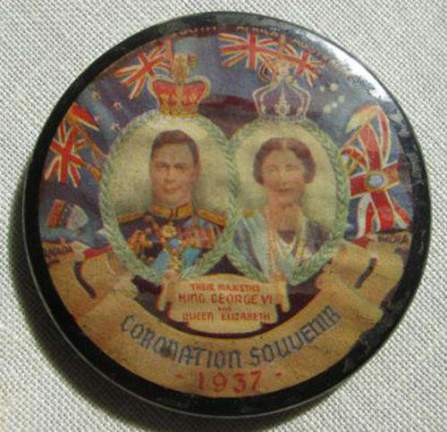 1937 CORONATION OF KING GEORGE V1  AND QUEEN ELIZABETH,  HANDBAG SIZED MIRROR